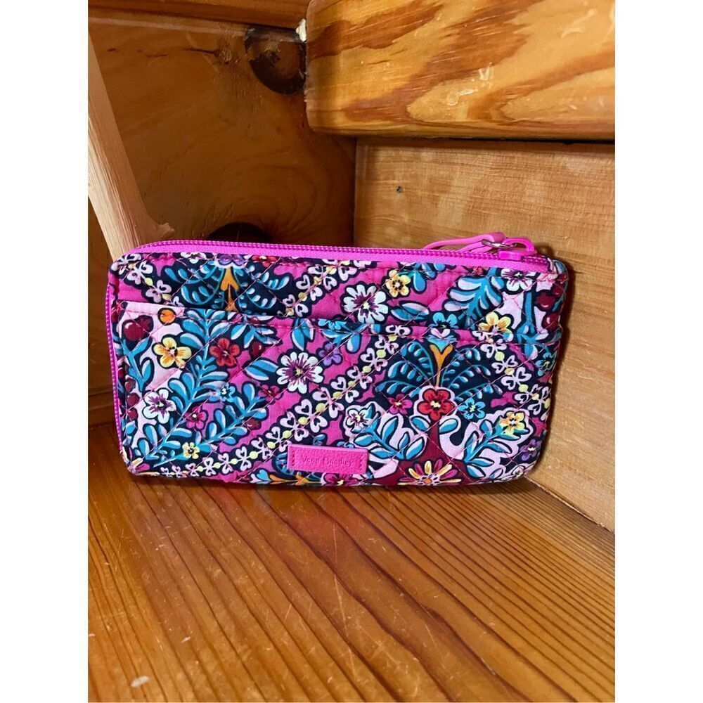 Vera Bradley Kaleidoscope Rosettes RFID Wallet - Picture 1 of 3